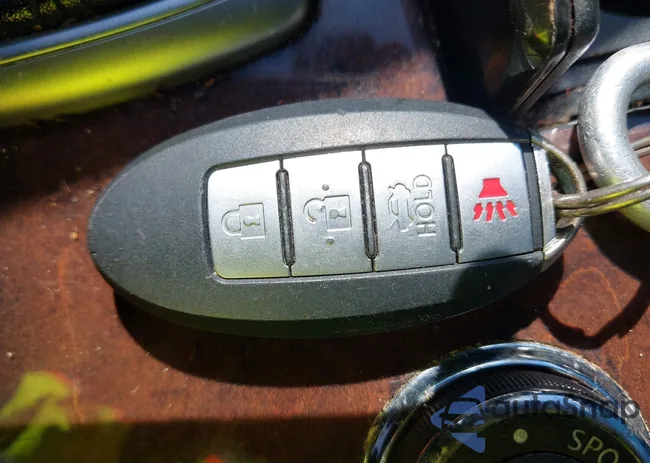 5N1AL0MN5FC512325: 43585972