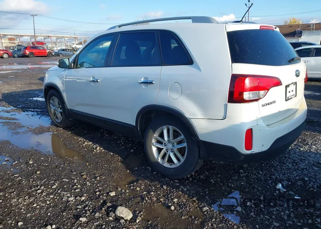 5XYKT3A64FG588041: 43585998