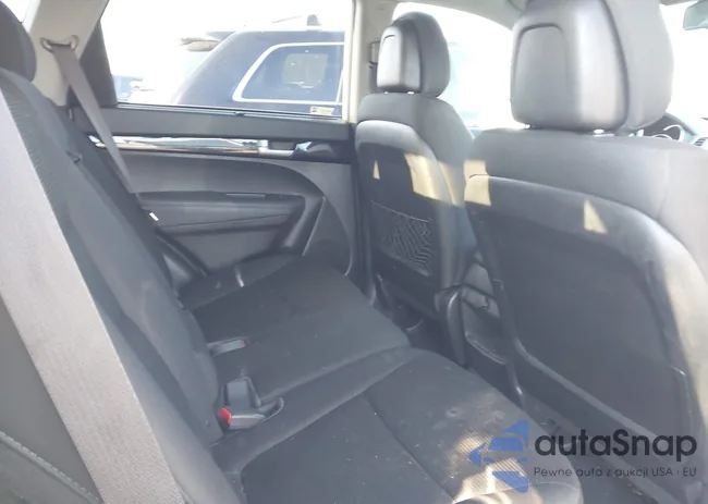 5XYKT3A64FG588041: 43585998