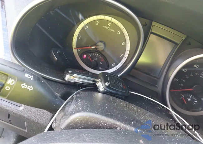 KM8SNDHF4DU027559: 43586028