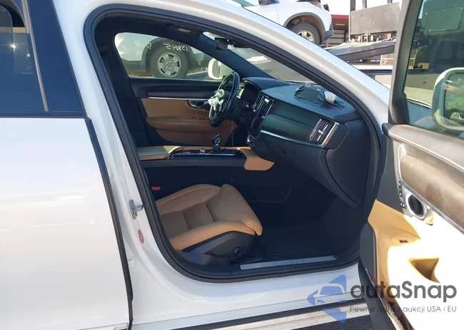 YV4A22NL1H1008320: 43586207