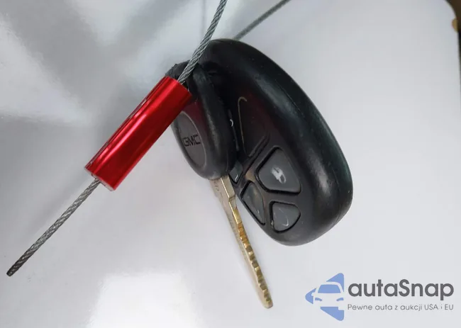 1GKS2EEF5BR352040: 43586230