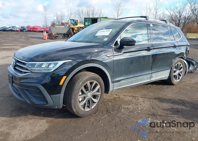 3VVMB7AX8RM075816: 43587490