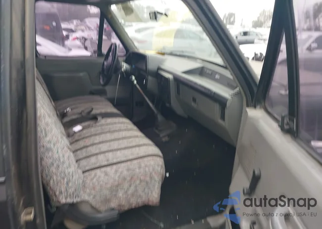 1FTDF15Y8JPA16038: 43587532