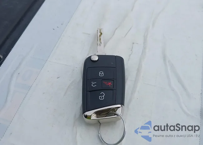 3VV2B7AX0LM094892: 43587607