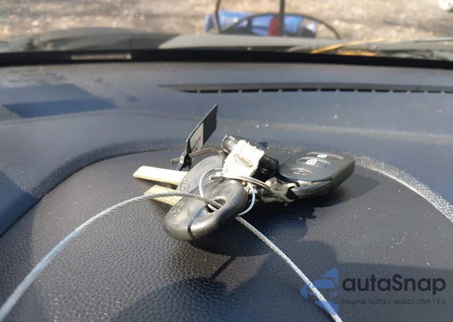 KM8JU3AC9DU577395: 43587640