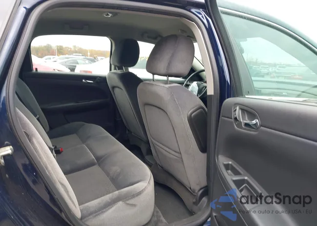 2G1WB5EK3B1272232: 43587661