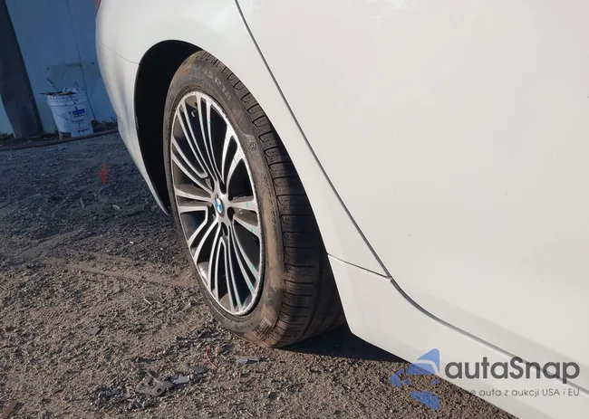 WBAJA5C58KWW11011: 43587680