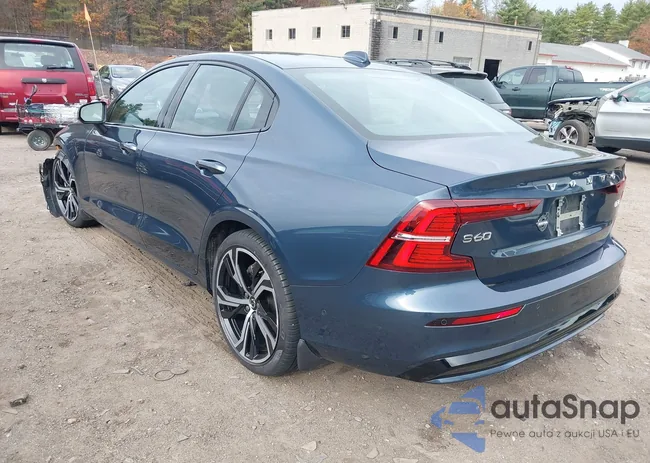 7JRL12TM3RG282872: 43587707