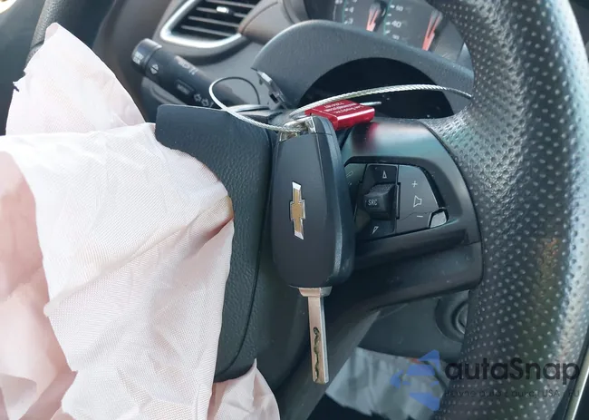 KL7CJKSB2MB301123: 43587797