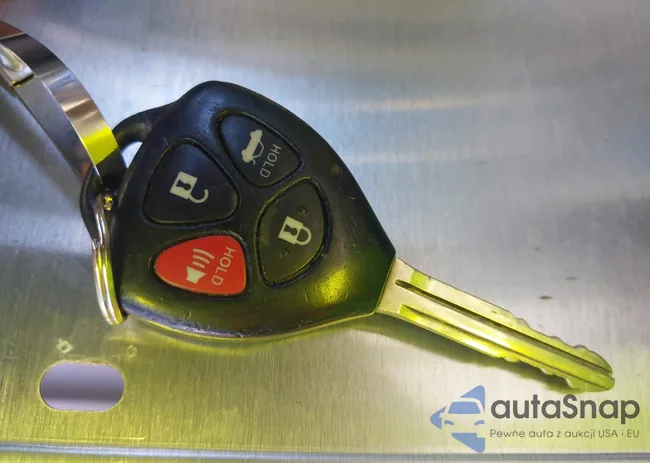 4T4BF3EK2AR049196: 43587849