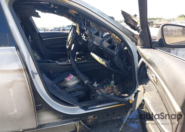 WBA8B9G56HNU50282: 43586964