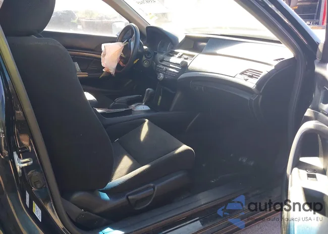 1HGCS12739A020422: 43587045