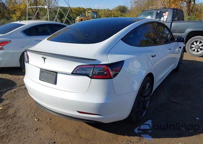 5YJ3E1EC9LF784546: 43587179