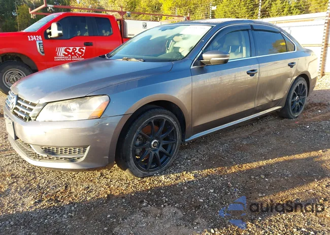 1VWBV7A32FC058319: 43587308