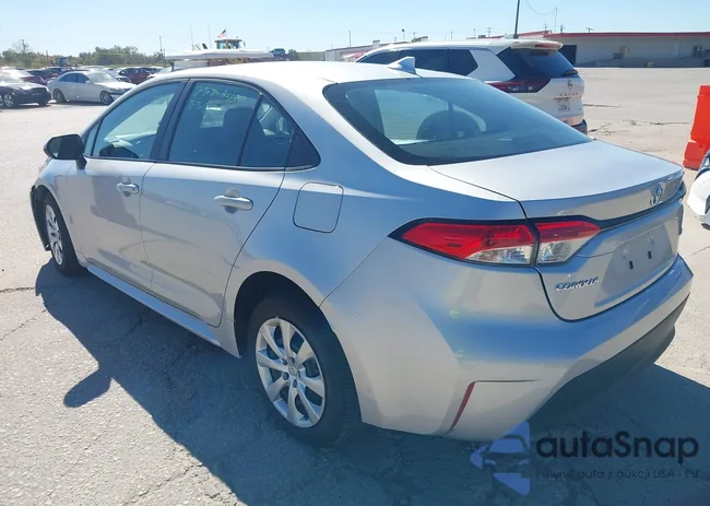 5YFB4MDE8SP323635: 43588338