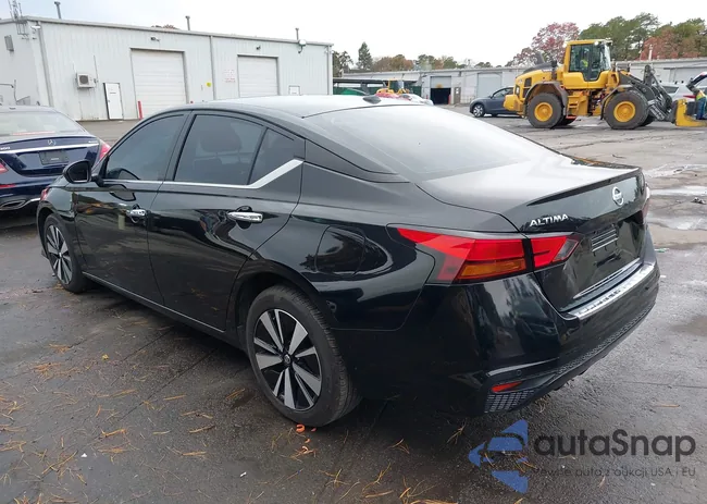 1N4BL4DV0NN326622: 43588350