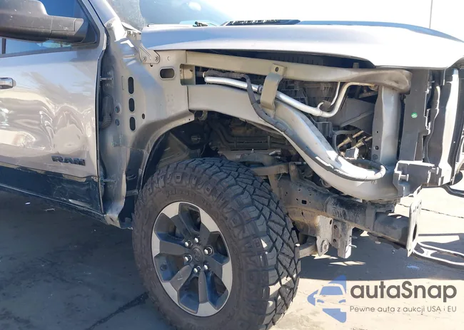 1C6SRFET3KN826343: 43588354