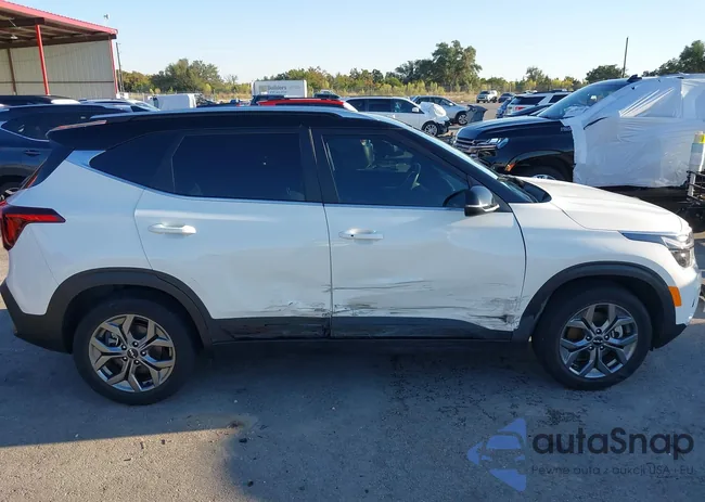 KNDEUCAA5R7471875: 43588388