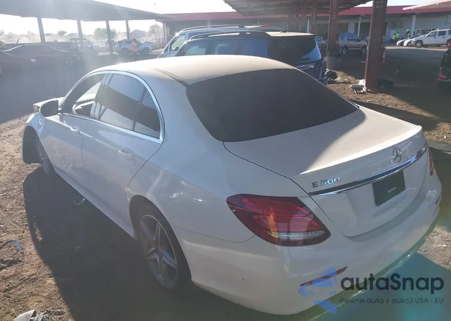 WDDZF4JB2HA107429: 43588381