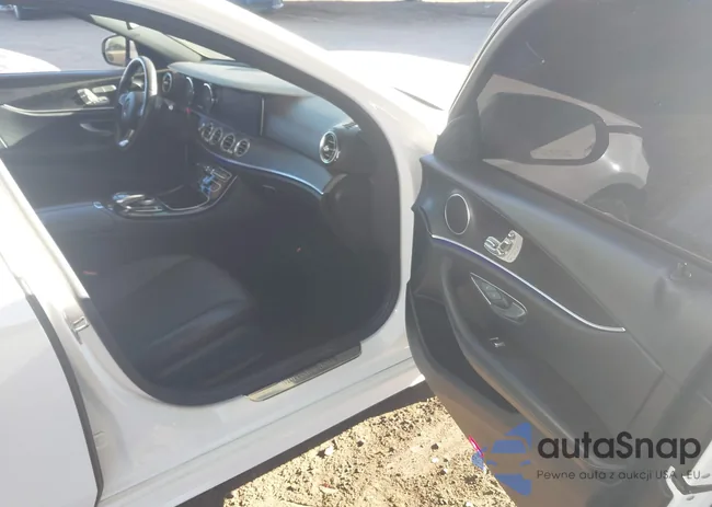 WDDZF4JB2HA107429: 43588381