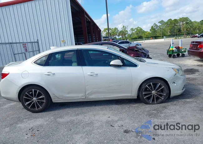 1G4PW5SK3G4149056: 43588413