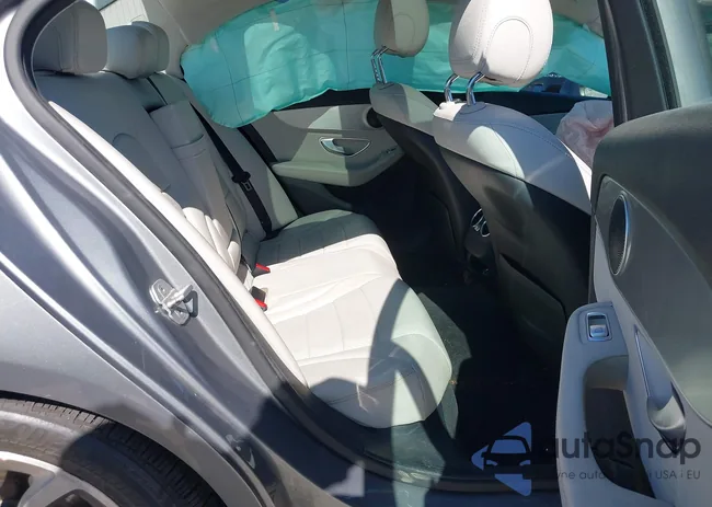 55SWF4JBXFU095675: 43588417