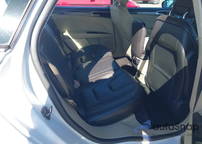 3FA6P0HR1DR356350: 43588434