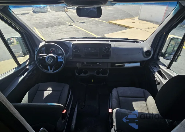 WD4PF1CDXKP119868: 43588450