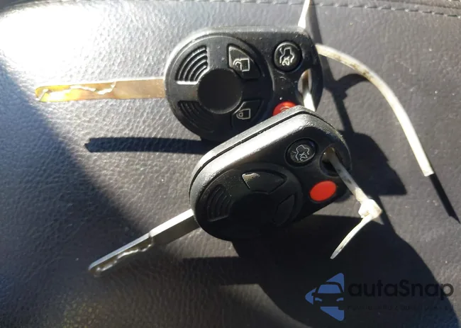 1FADP3F24EL311529: 43588473