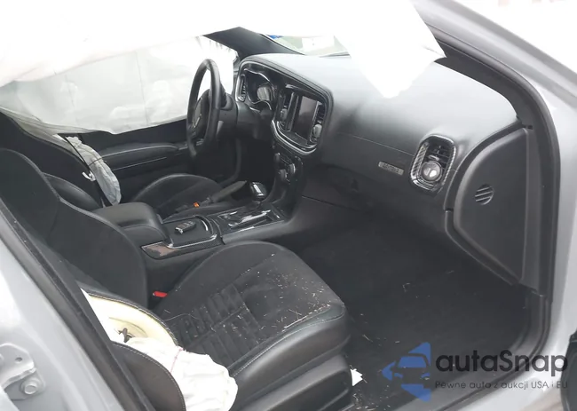 2C3CDXCT8LH212200: 43588533