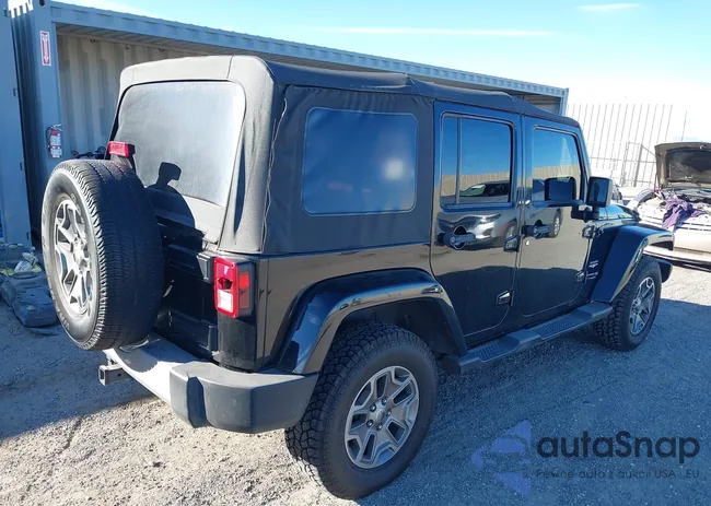 1C4BJWEGXCL192397: 43588665