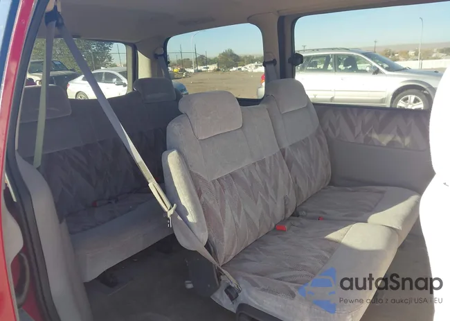 1GNDX03E3VD186953: 43588756