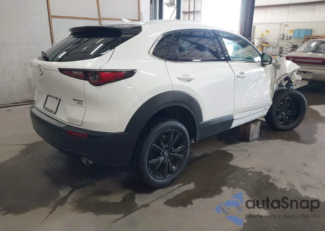 3MVDMBDY4PM562832: 43588777