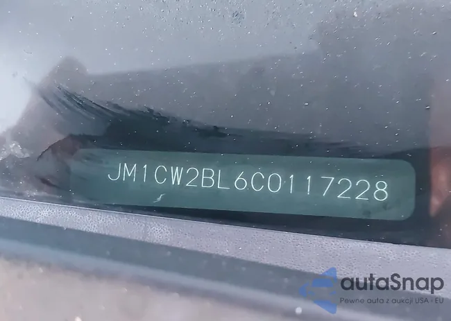 JM1CW2BL6C0117228: 43588825