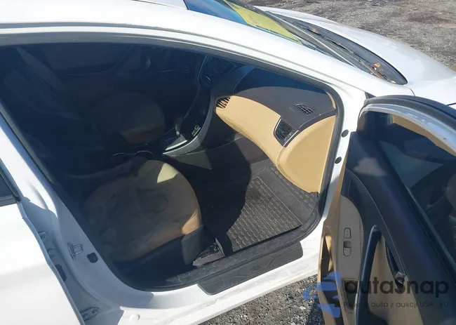 5NPDH4AE6DH272623: 43588002