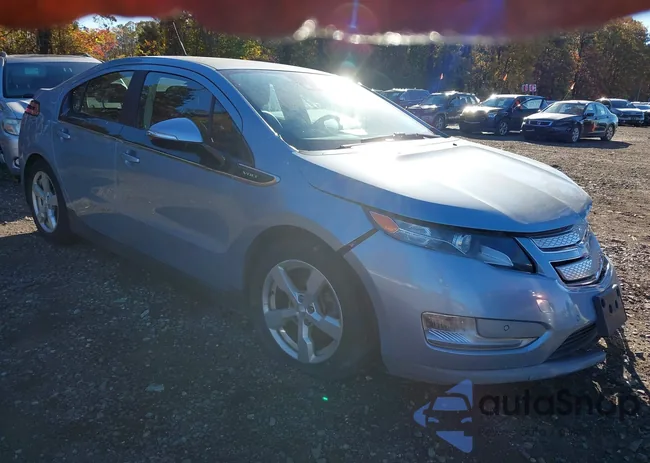 1G1RD6E46DU143715: 43588267