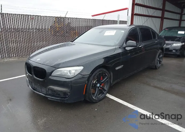 WBAKB8C51BCY66264: 43589331