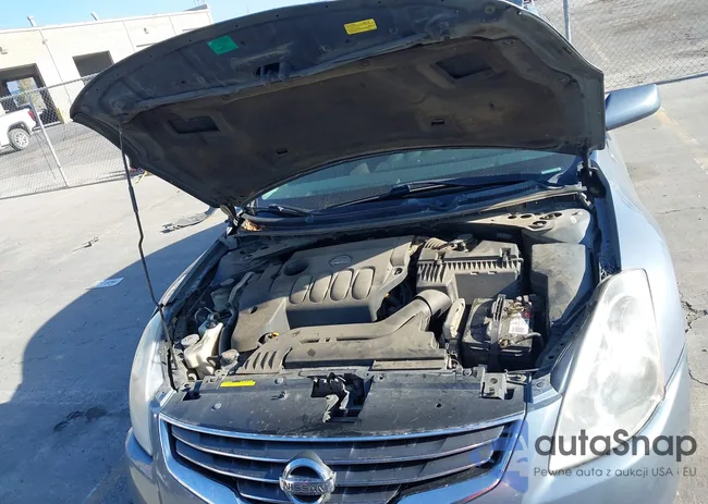 1N4AL2APXAN437713: 43589342