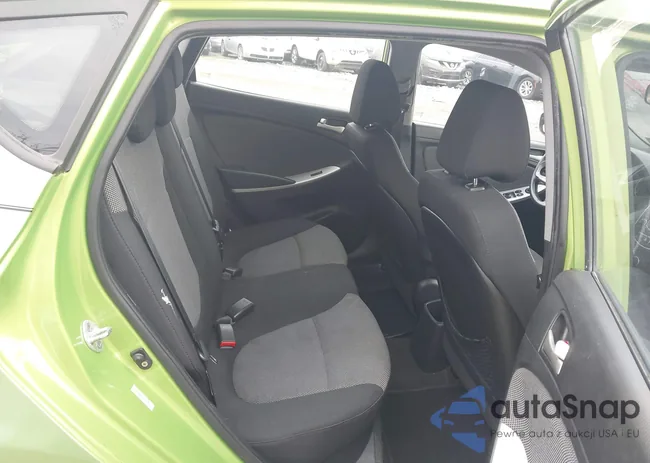 KMHCT5AE2CU052993: 43589389