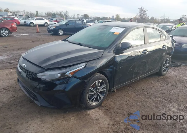 3KPF24AD6NE462235: 43589397