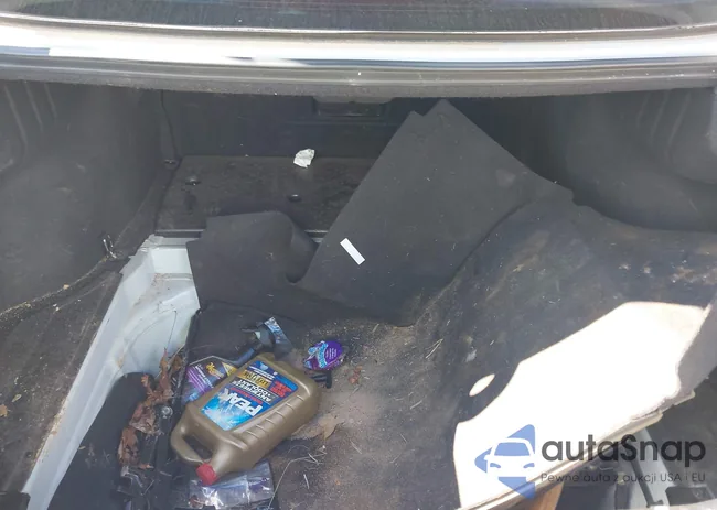 KMHGC4DF0BU139712: 43589484