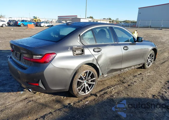 WBA5R7C0XMFK52130: 43589500