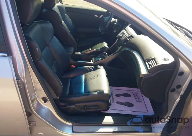 JH4CU2F67BC018620: 43589559