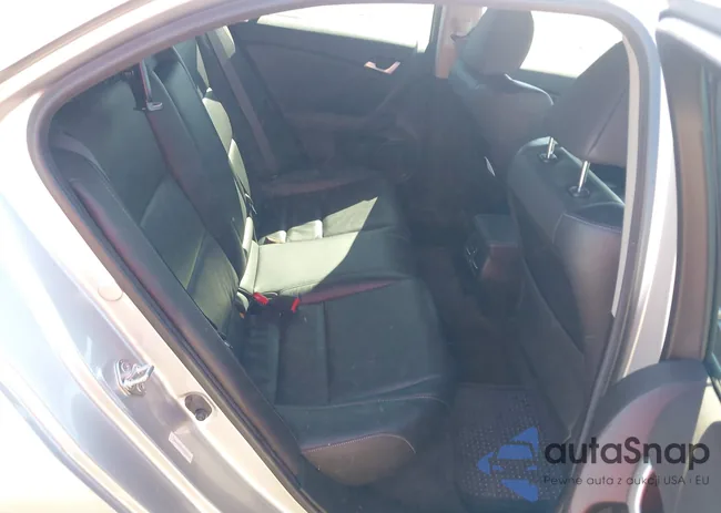 JH4CU2F67BC018620: 43589559