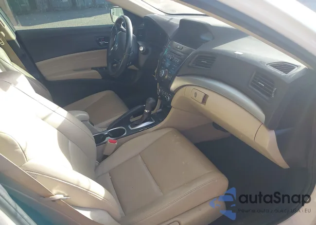 19UDE2F38HA012663: 43589616