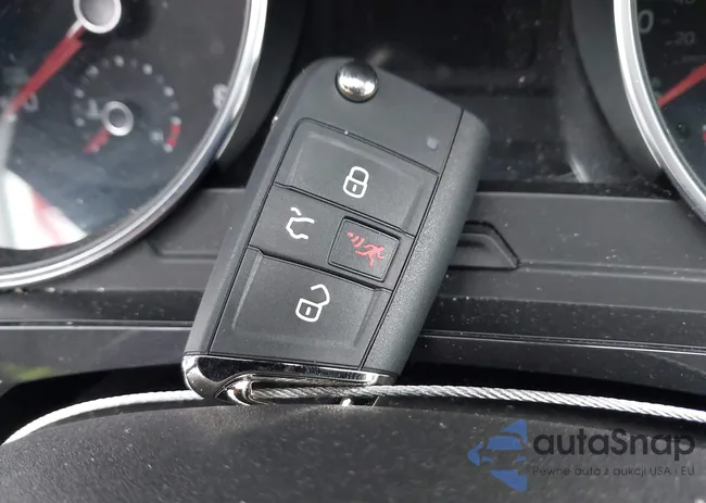 3VV3B7AX3KM063722: 43589629