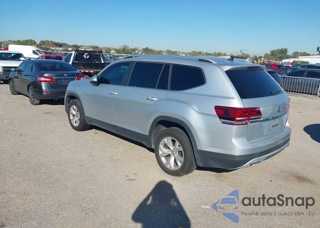 1V2CR2CAXJC572274: 43589684