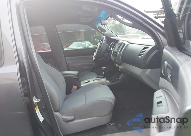 3TMLU4EN5EM153717: 43589059