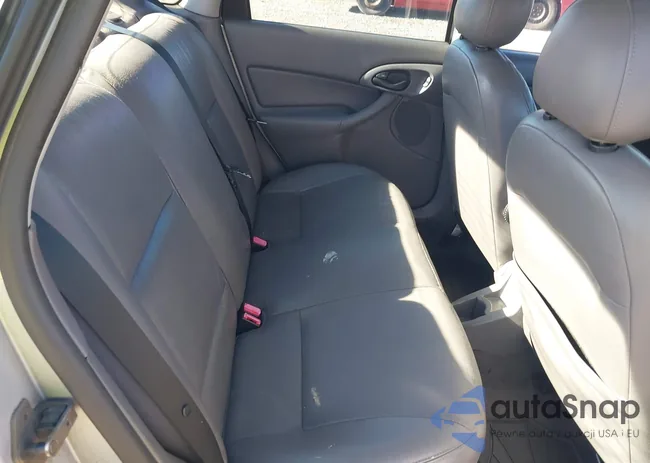 1FAFP38Z44W179596: 43590384